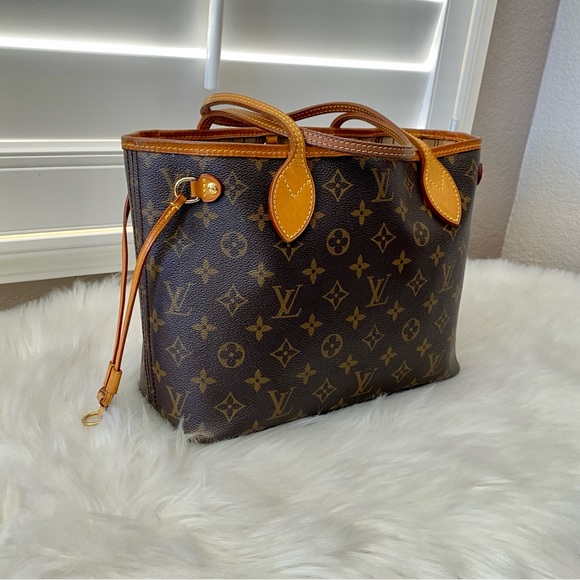 SOLD‼️ Louis Vuitton Monogram Neverfull PM Bag - Picture 4 of 17